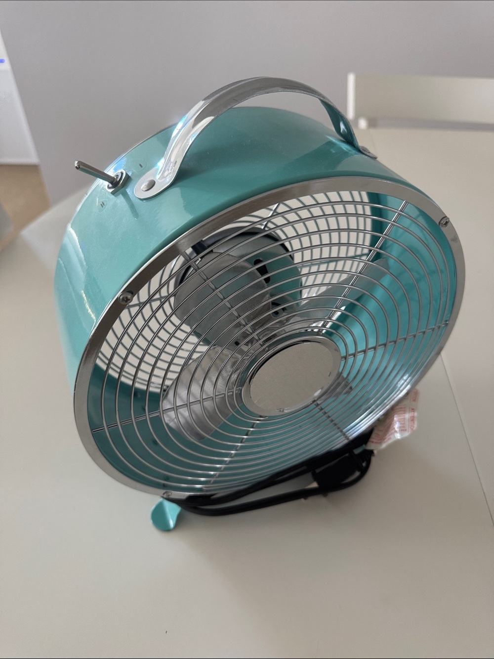 Retro Turquoise Metal Portable Desk Fan